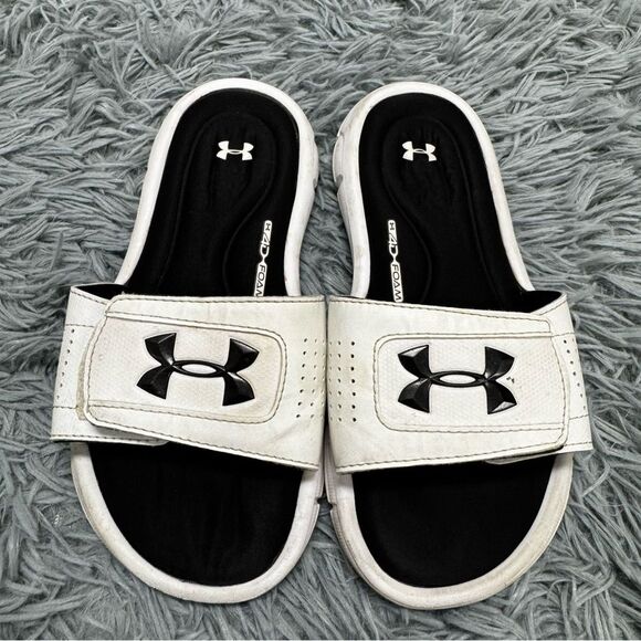 Under Armour Slides 4D Foam Size 2y - Picture 1 of 5